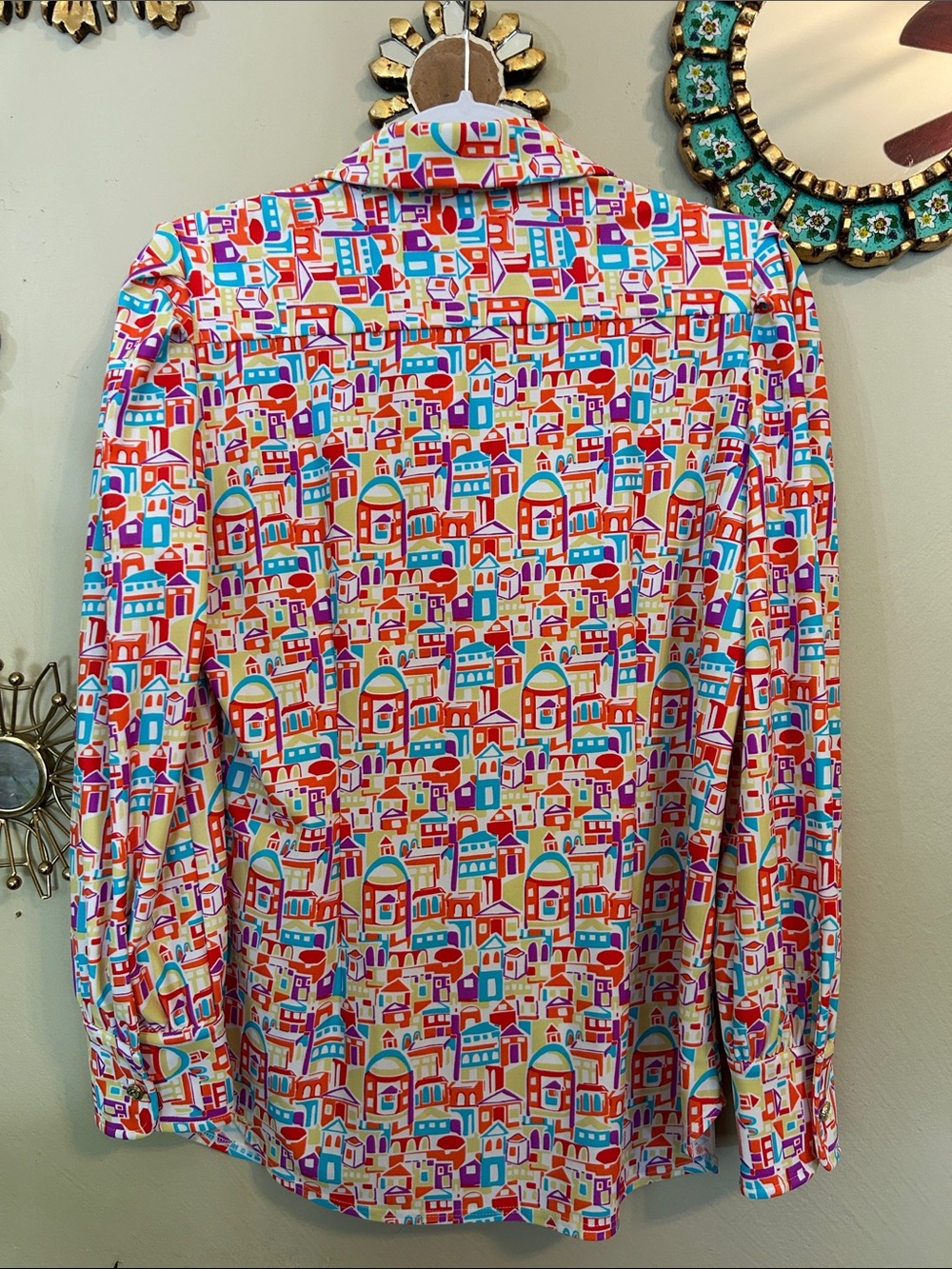 Jude Connally Santorini Village Print Long Sleeve Button Down Women’s Small Art - Picture 6 of 7